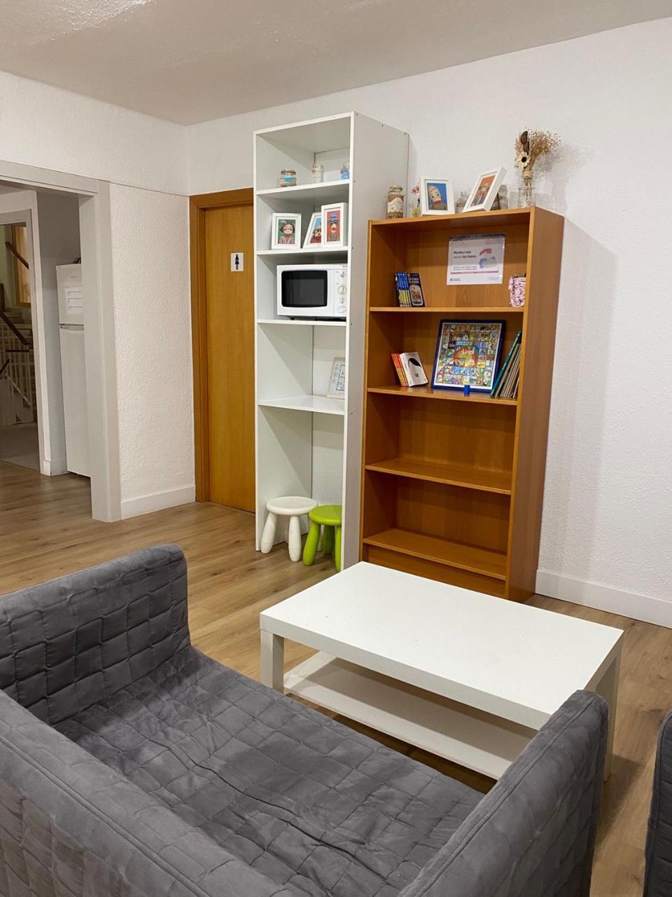 Hostal Tahiti Rs Salou Buitenkant foto
